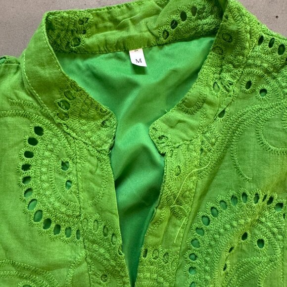 Green Eyelet Embroidered Mini Dress – Size M - Picture 6 of 8